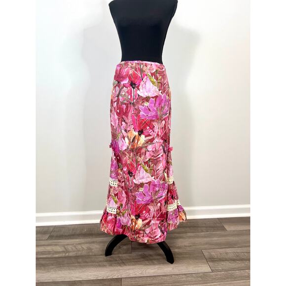 Isla & White Berta Summer Floral Caribbean Midi Skirt in Pink Multi Medium Lined - Picture 2 of 4